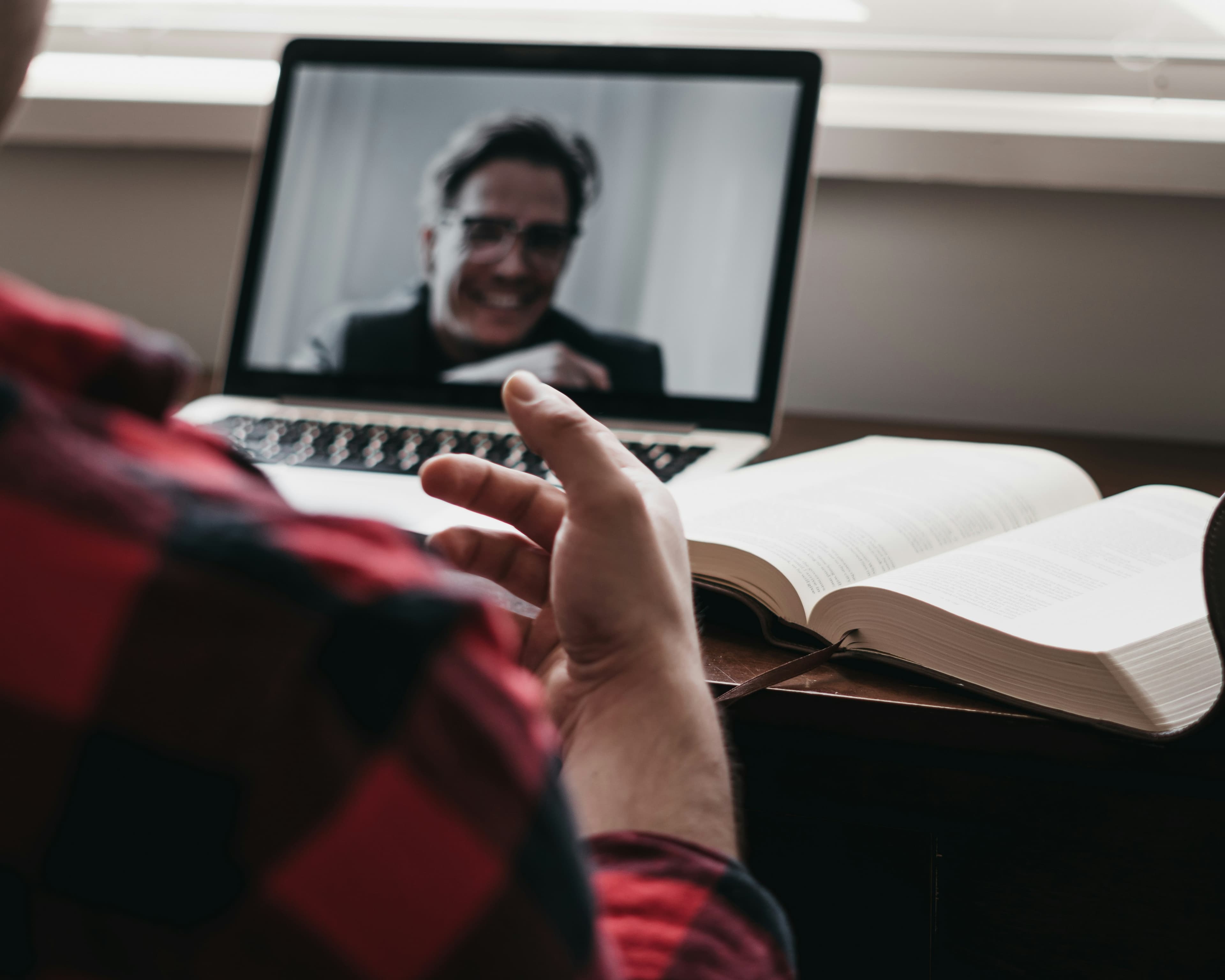 Best candidate screening software matched to company size and use case